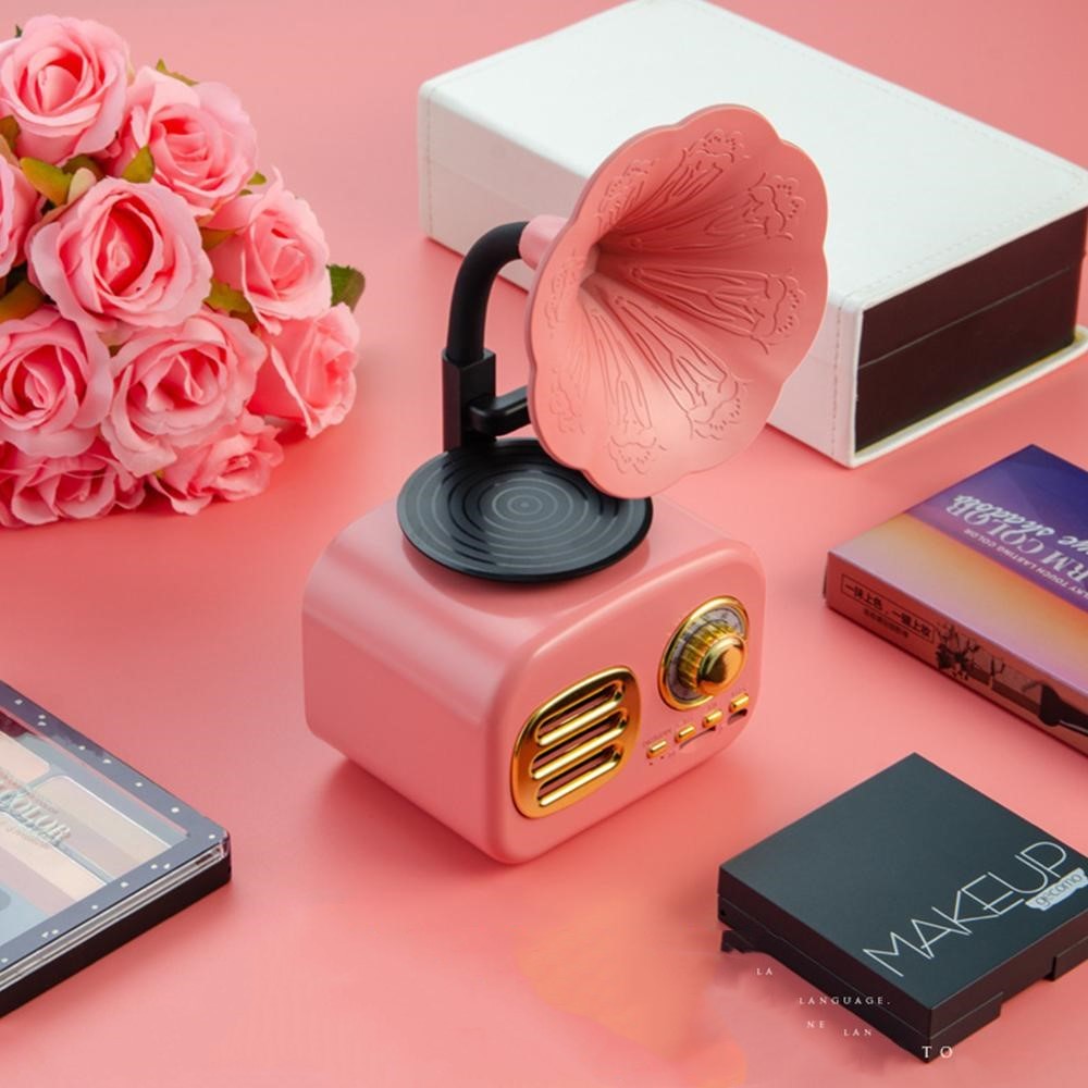 Retro portable bluetooth speaker
