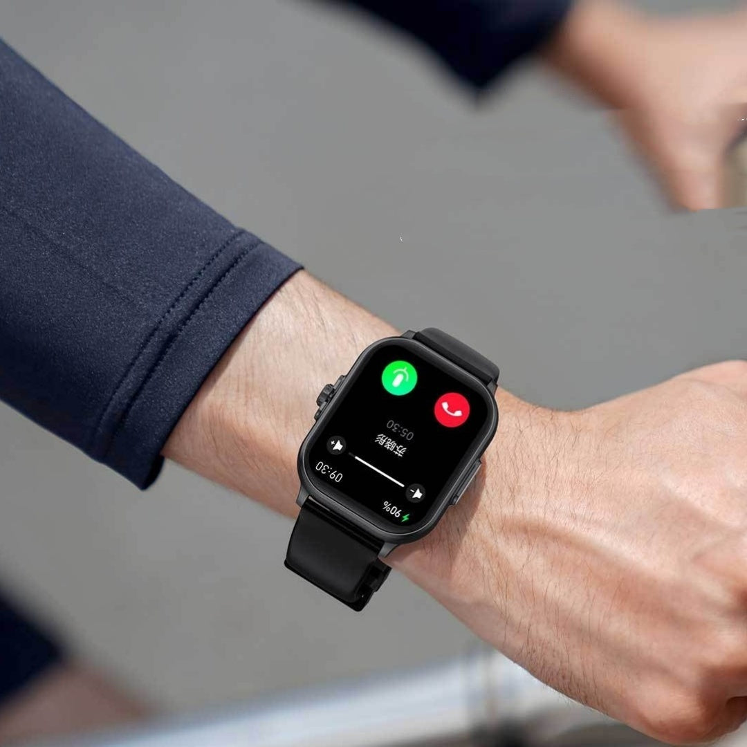 E02 Bluetooth Calling Smartwatch